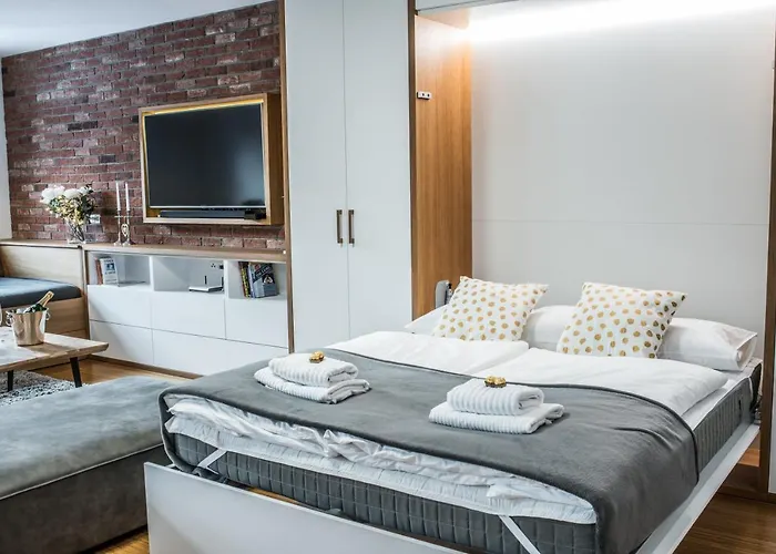 Savoy Luxury *